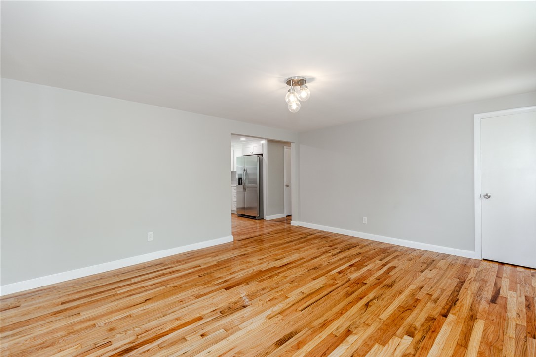 86 Farnum Road