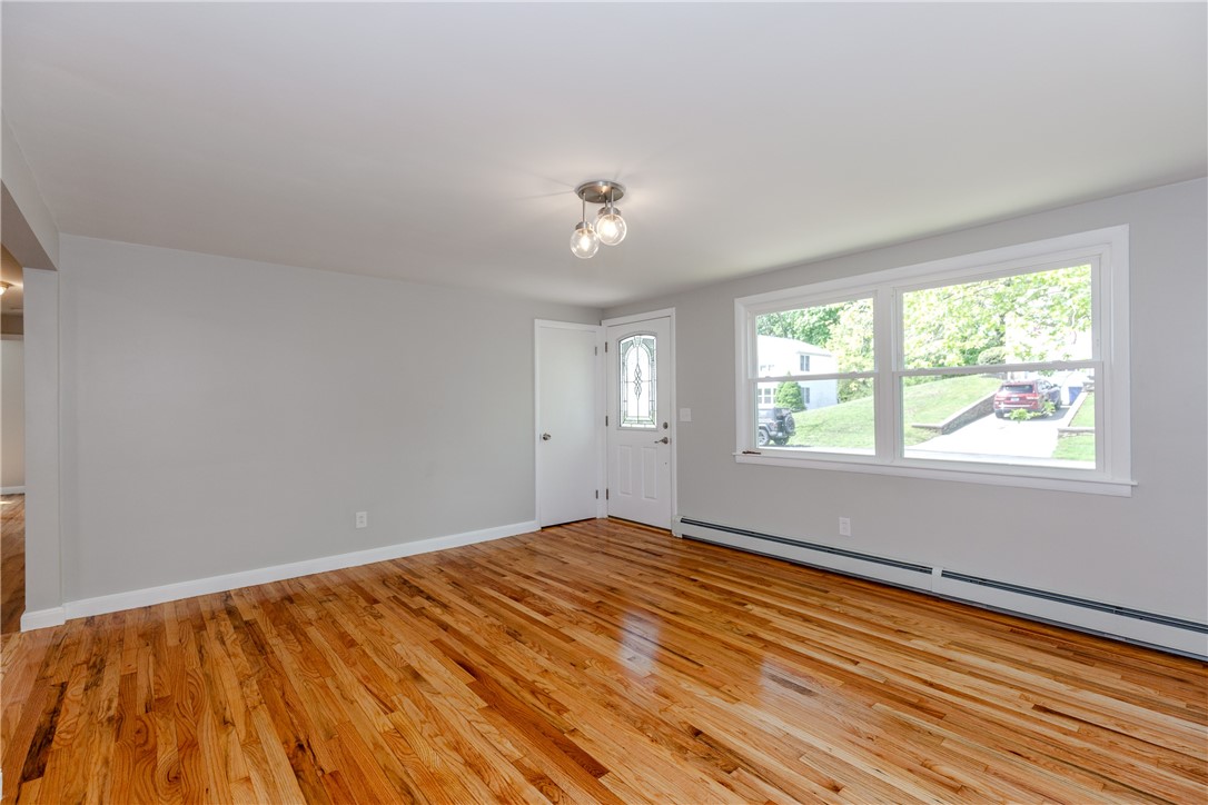 86 Farnum Road