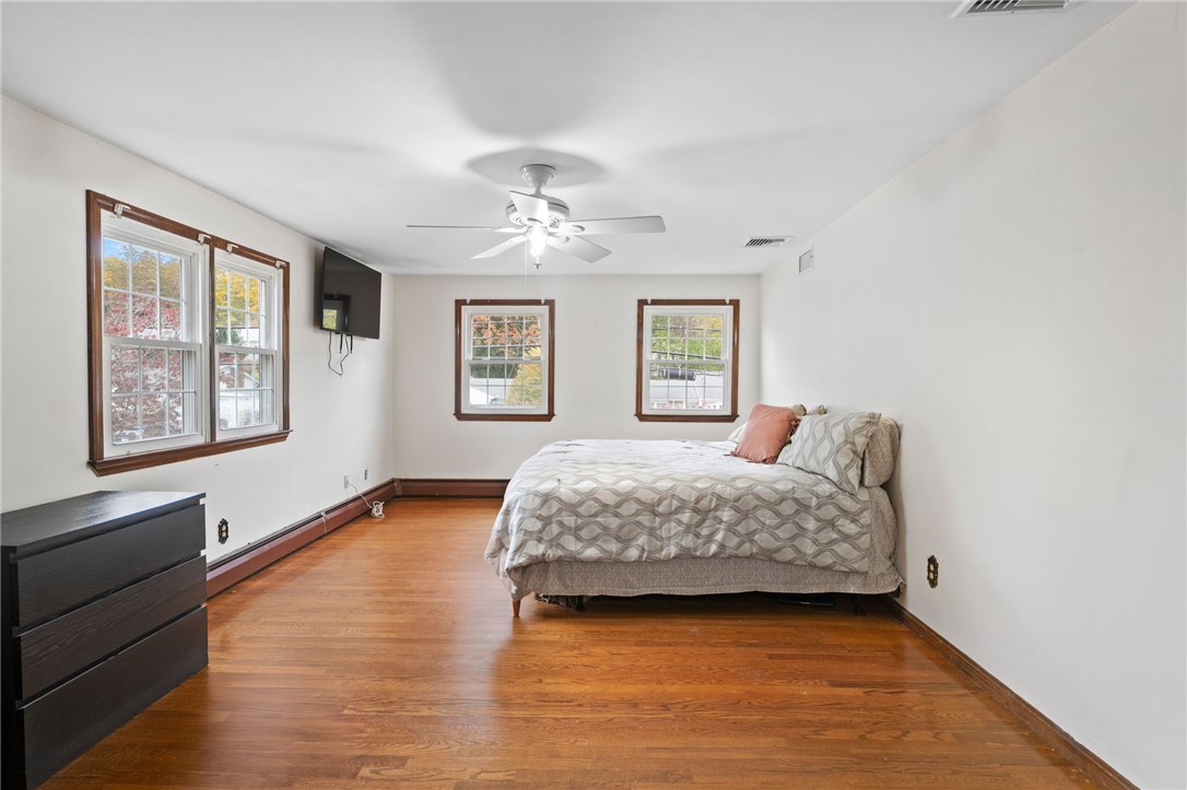 446 Budlong Road