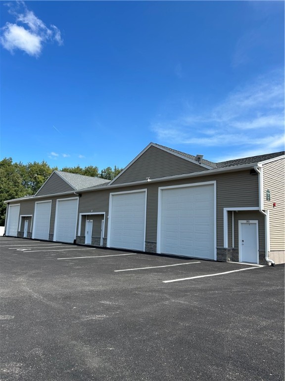 597 South County (Rt. 2) Trail 304