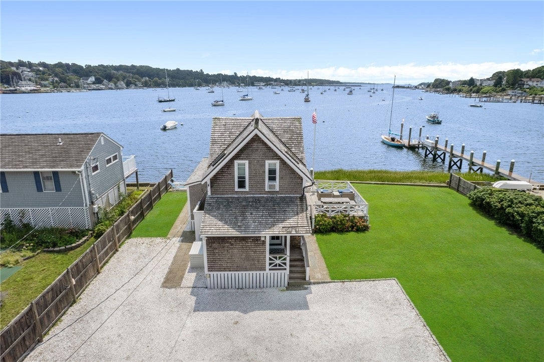 36 Riverside Avenue