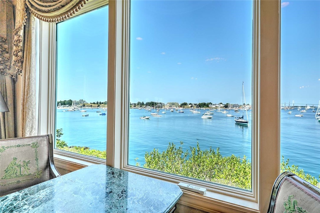 127 Harrison Avenue 10