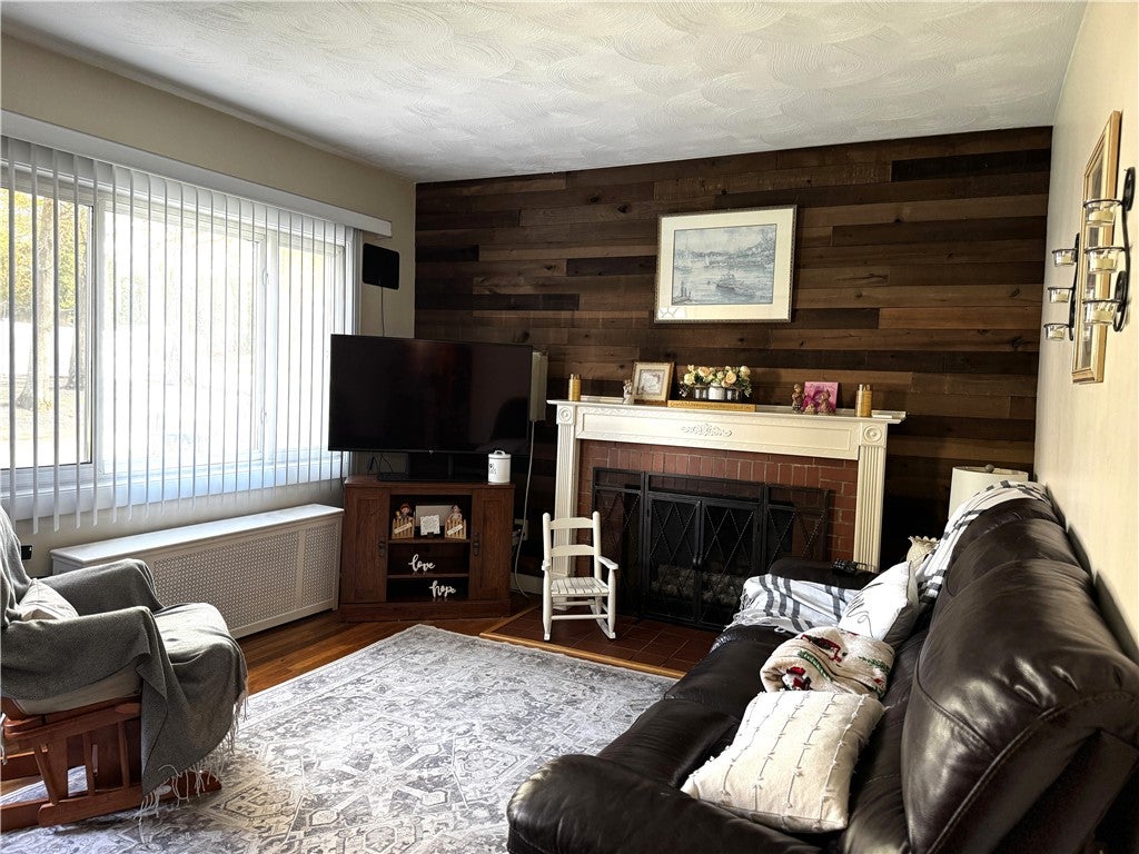 42 Spring Drive