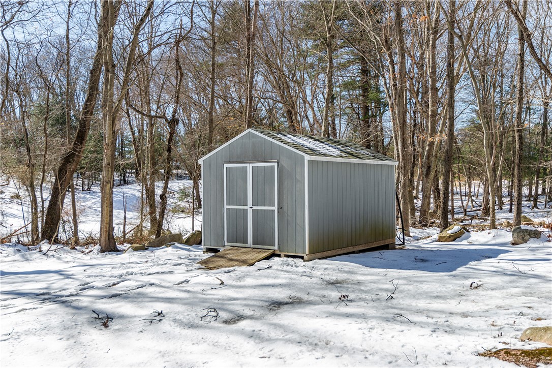 East Greenwich, Rhode Island 02818, United States, 3 Bedrooms Bedrooms, ,3 BathroomsBathrooms,Residential,Active,87250