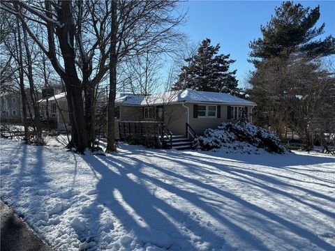 7 Bayberry Road Narragansett RI 02882