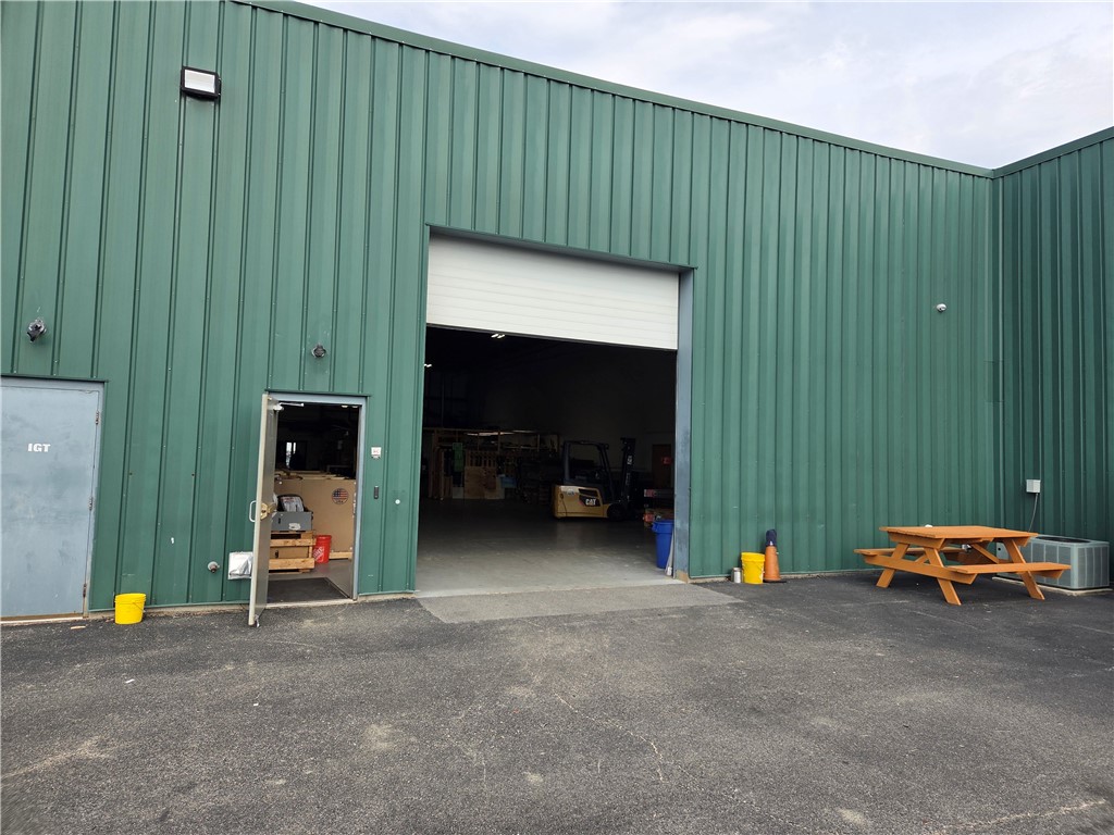 North Kingstown, Rhode Island 02852, United States, ,Commercial,Active,138229