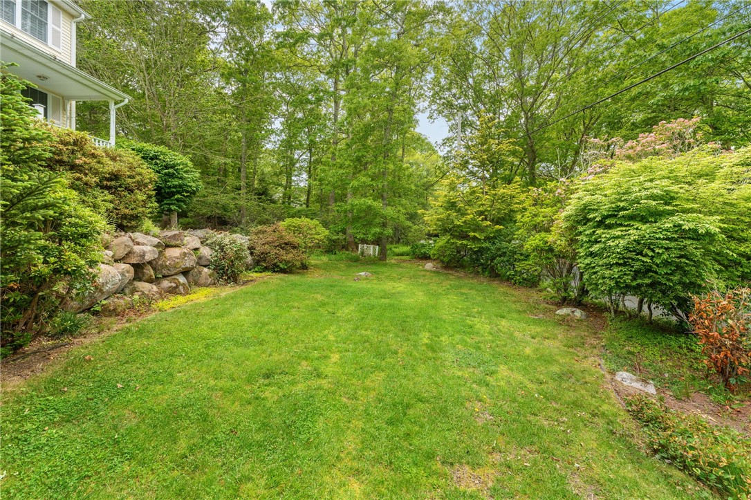 South Kingstown, Rhode Island 02892, United States, 3 Bedrooms Bedrooms, ,3 BathroomsBathrooms,Residential,Active,140858