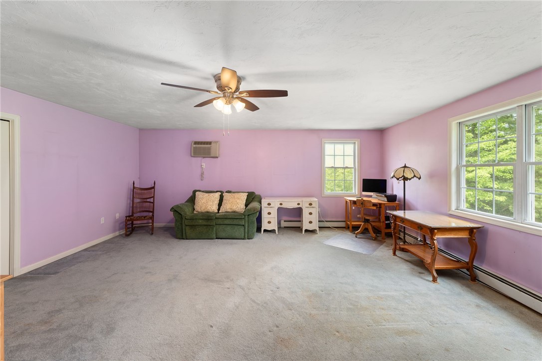 South Kingstown, Rhode Island 02892, United States, 3 Bedrooms Bedrooms, ,3 BathroomsBathrooms,Residential,Active,140858