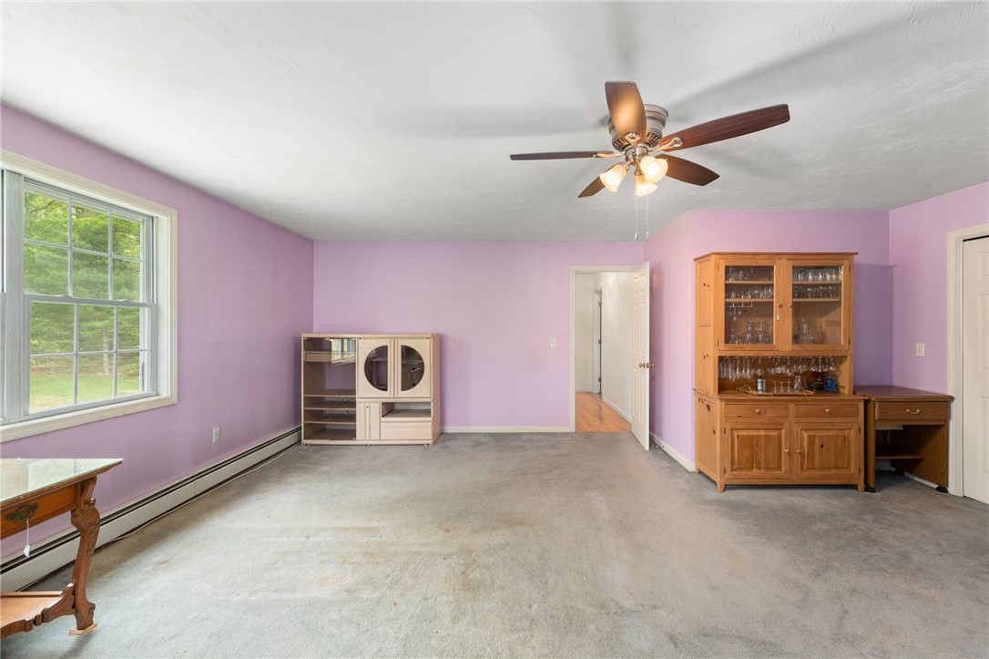 South Kingstown, Rhode Island 02892, United States, 3 Bedrooms Bedrooms, ,3 BathroomsBathrooms,Residential,Active,140858