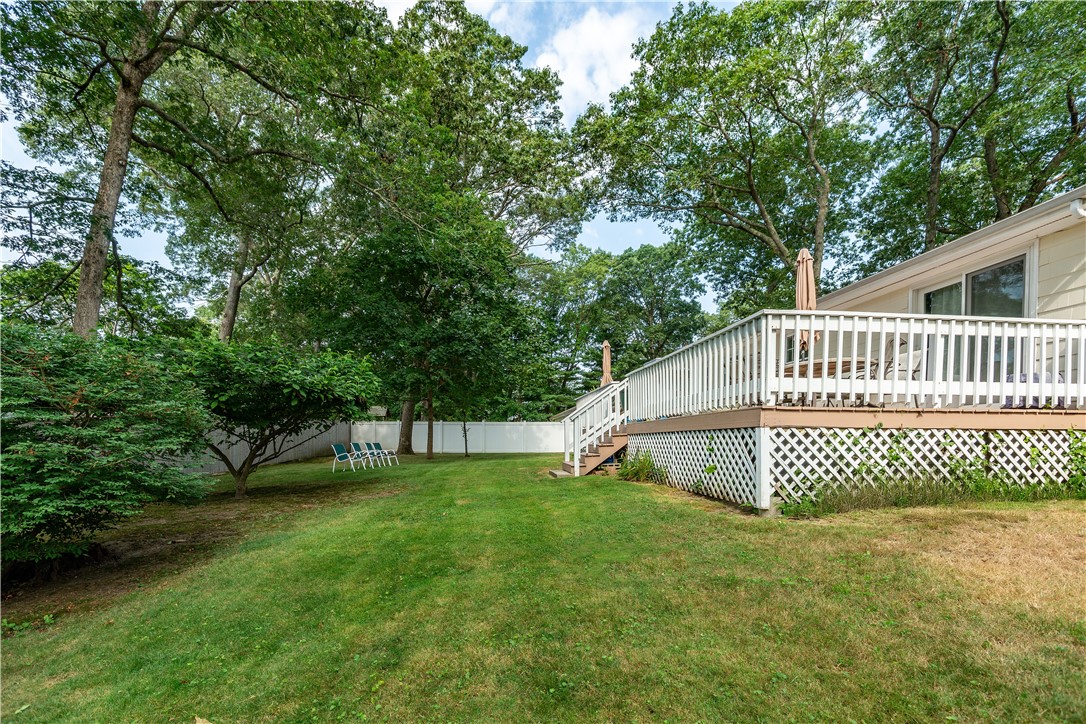 North Kingstown, Rhode Island 02852, United States, 3 Bedrooms Bedrooms, ,2 BathroomsBathrooms,Residential,Active,184870