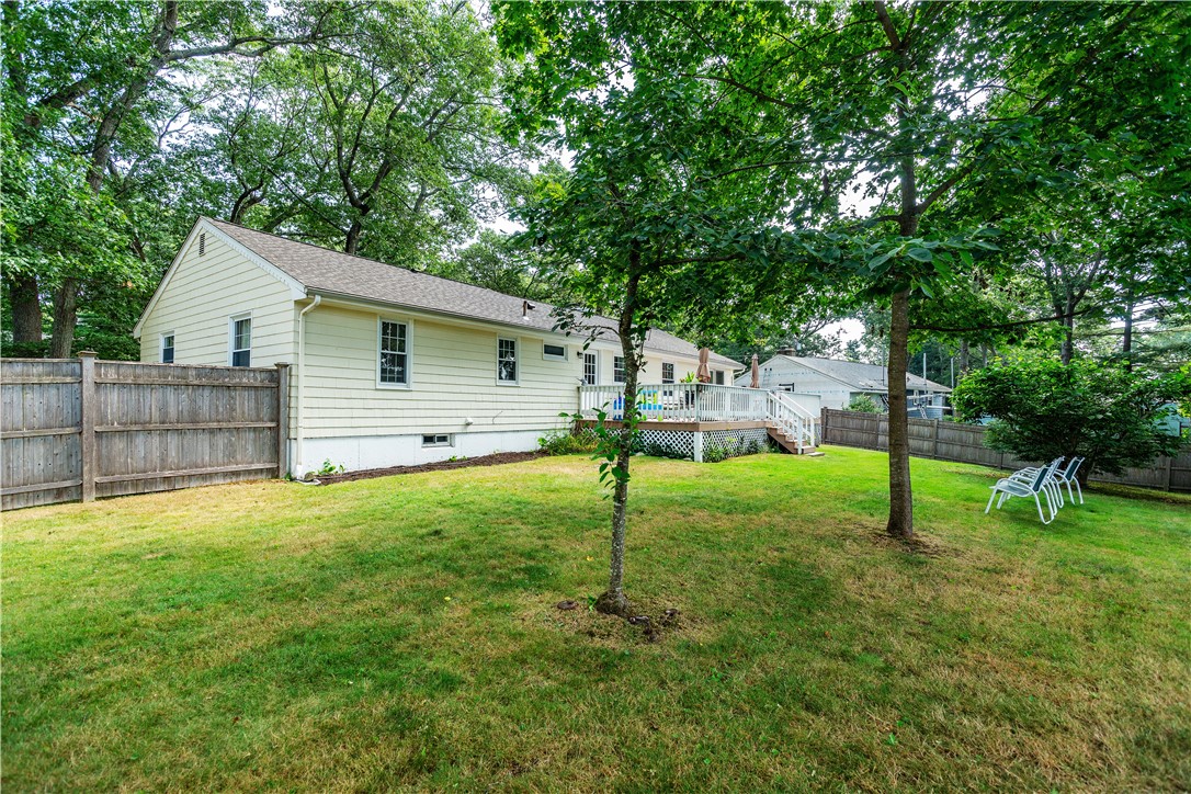 North Kingstown, Rhode Island 02852, United States, 3 Bedrooms Bedrooms, ,2 BathroomsBathrooms,Residential,Active,184870