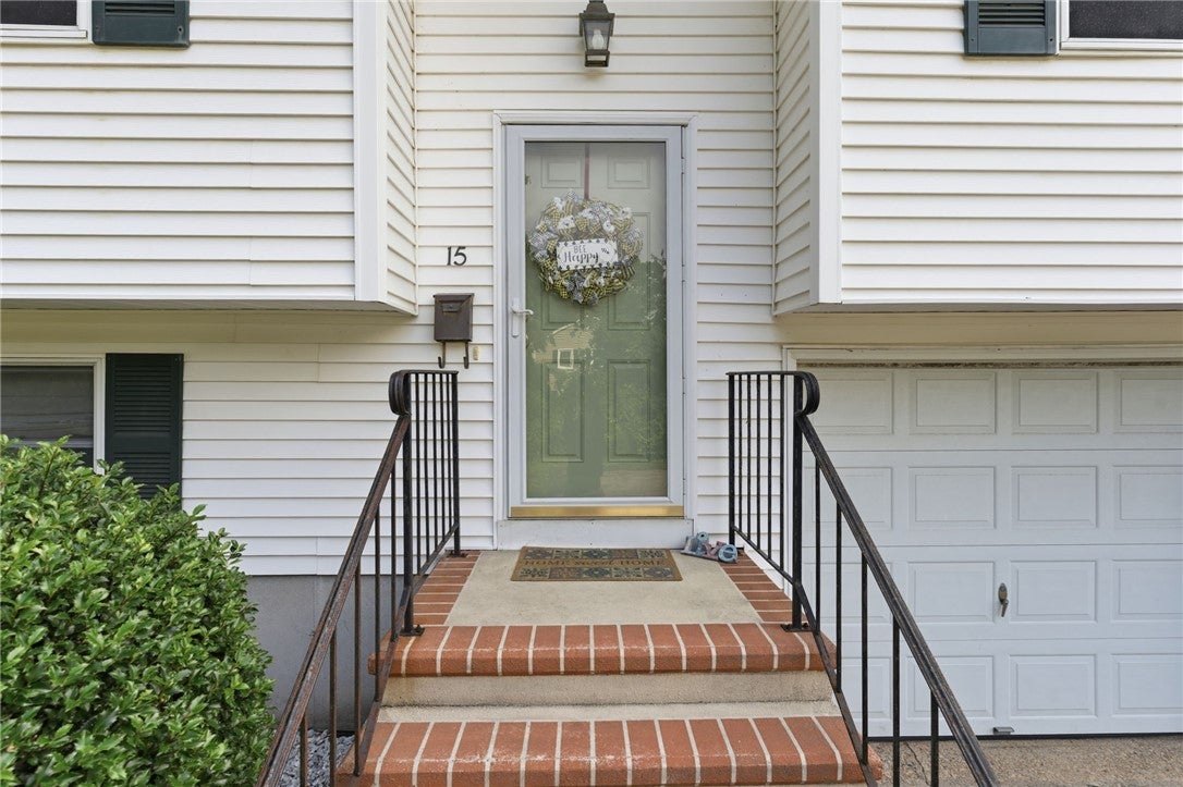 15 Clay Lane