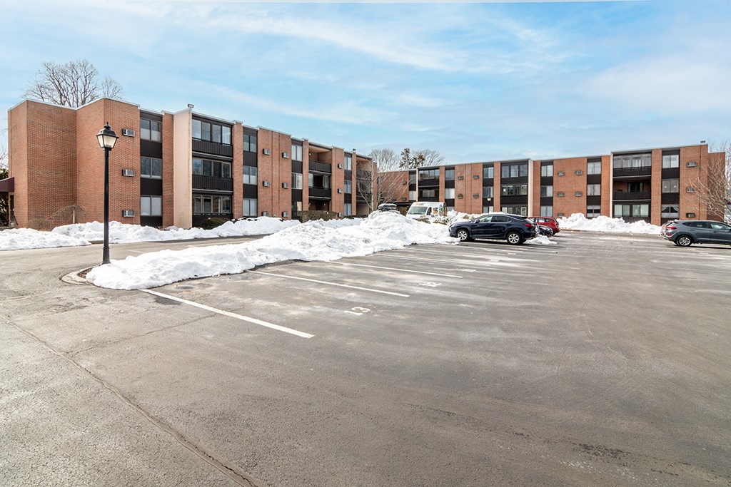 401 Bellevue Avenue 112