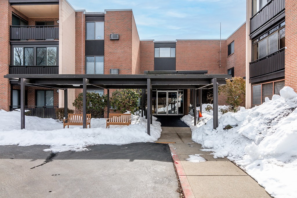 401 Bellevue Avenue 112