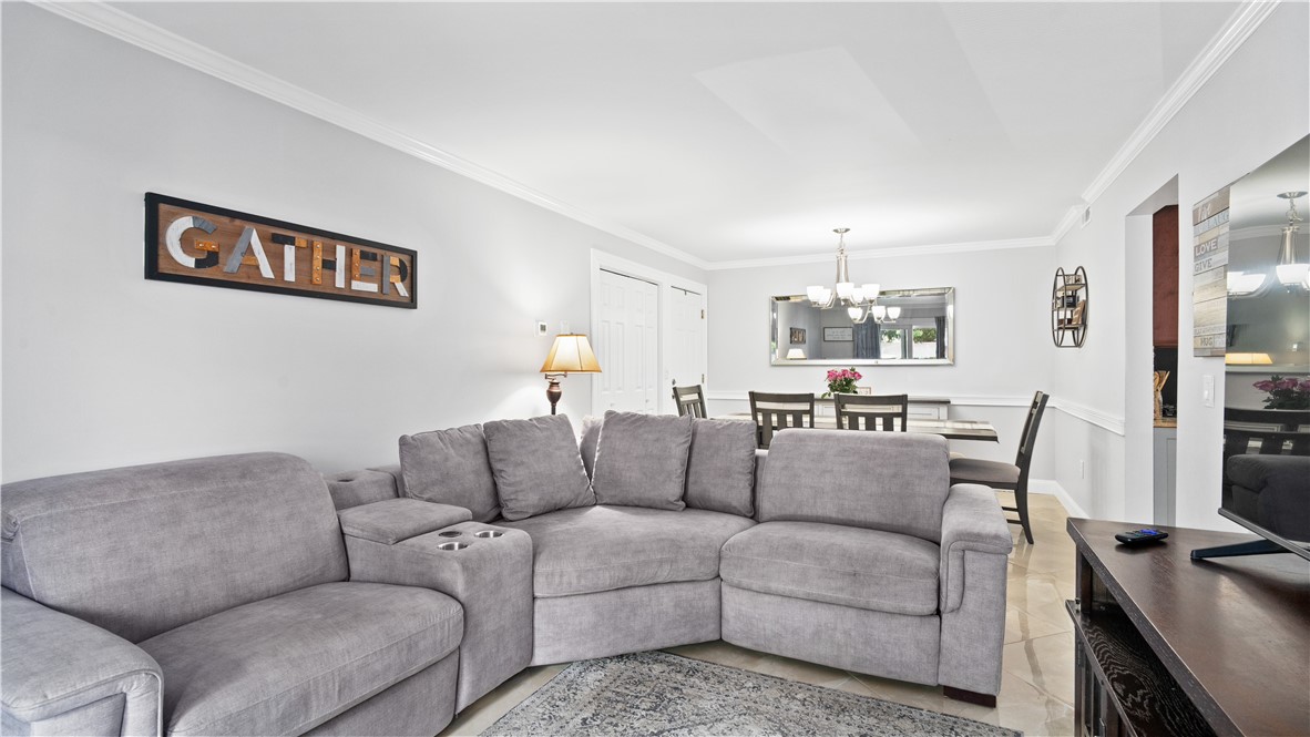 131 Fordson Avenue 4