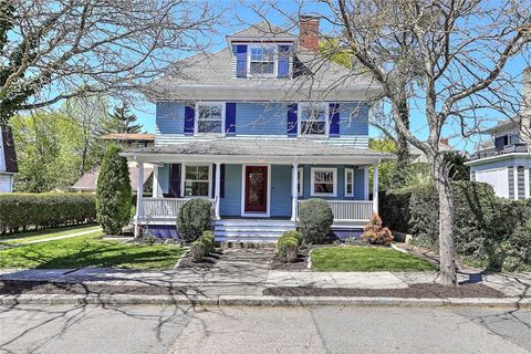 92 President Avenue Providence RI 02906