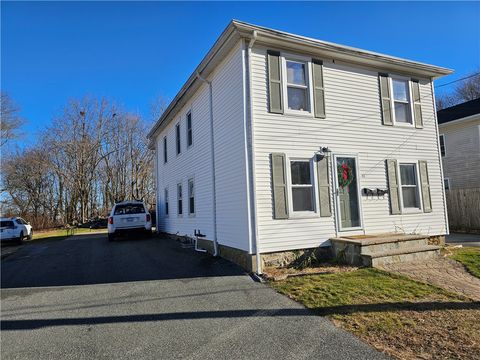 45 Bates Avenue Coventry RI 02816