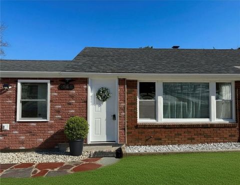 461 River Road Lincoln RI 02865