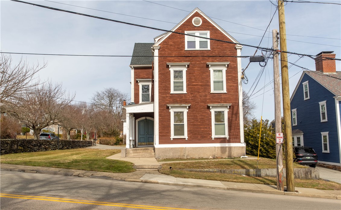 21 Division Street 5