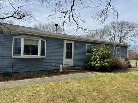 25 Dinonsie Way South Kingstown RI 02879