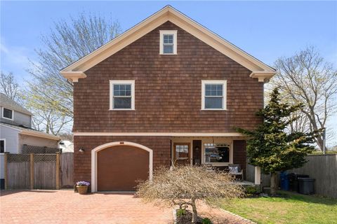 30 1/2 Prescott Hall Road Newport RI 02842