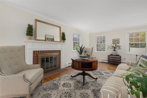 23 Conant Lane South Kingstown RI 02881