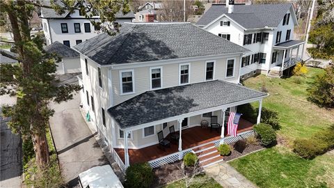 13 Prospect Street East Greenwich RI 02818