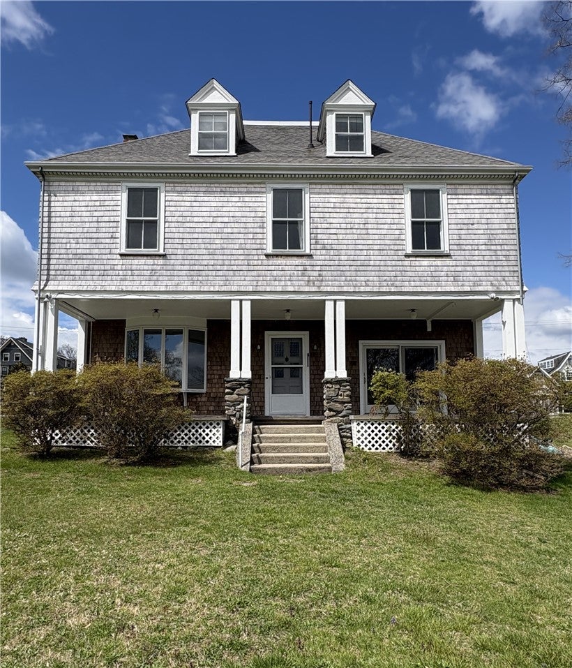 39 Walcott Avenue