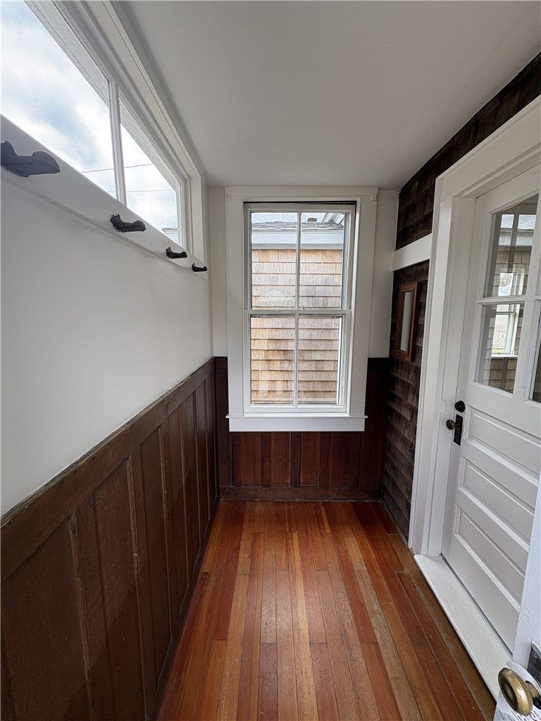 39 Walcott Avenue