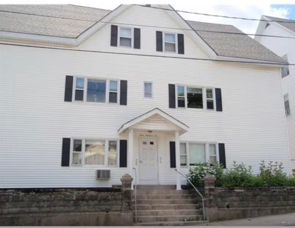302 Pond Street