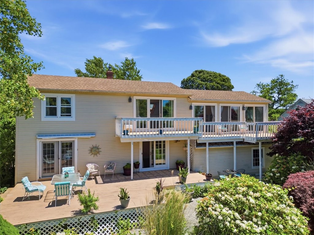 10 Island View Court