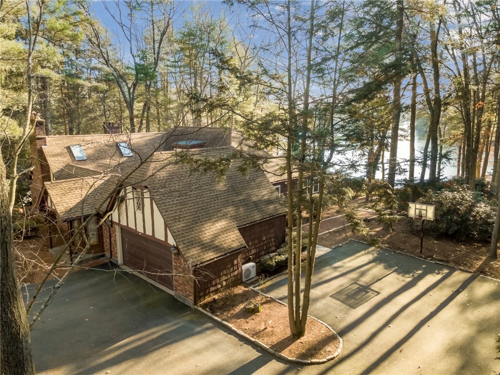 Cumberland, Rhode Island 02864, United States, 3 Bedrooms Bedrooms, ,4 BathroomsBathrooms,Residential,Pending,119332