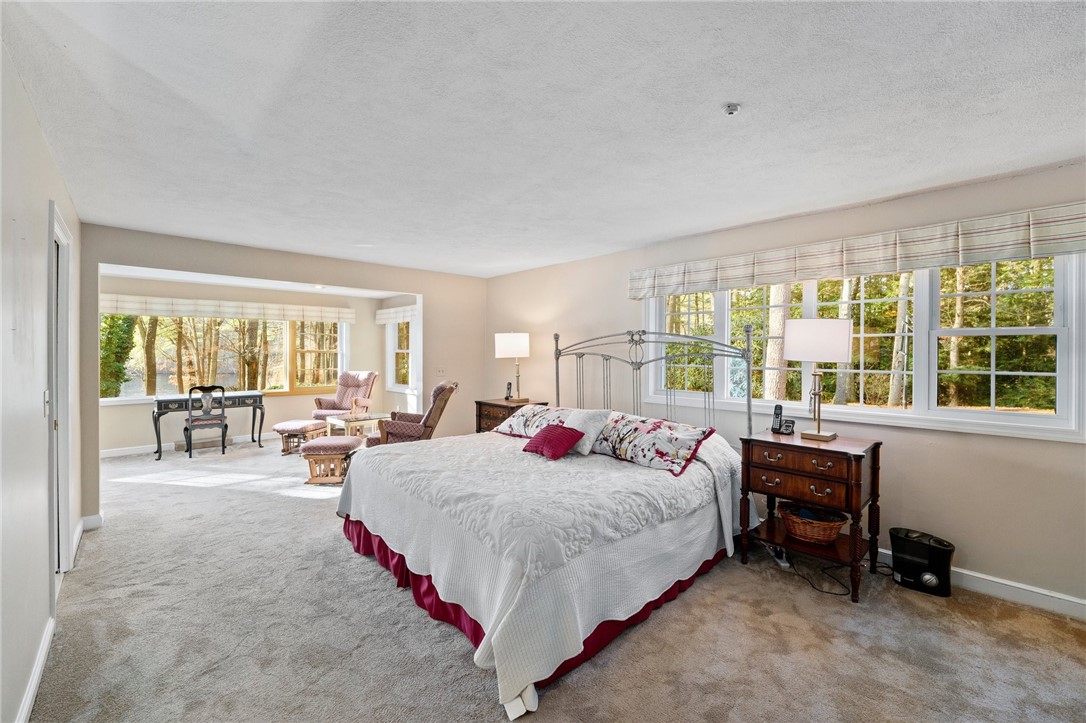 Cumberland, Rhode Island 02864, United States, 3 Bedrooms Bedrooms, ,4 BathroomsBathrooms,Residential,Pending,119332