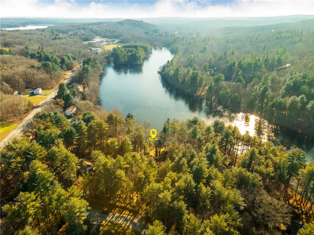 Cumberland, Rhode Island 02864, United States, 3 Bedrooms Bedrooms, ,4 BathroomsBathrooms,Residential,Pending,119332