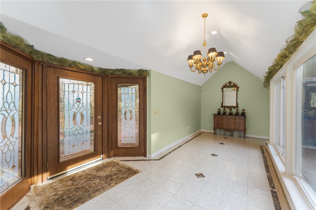 Cumberland, Rhode Island 02864, United States, 3 Bedrooms Bedrooms, ,4 BathroomsBathrooms,Residential,Pending,119332