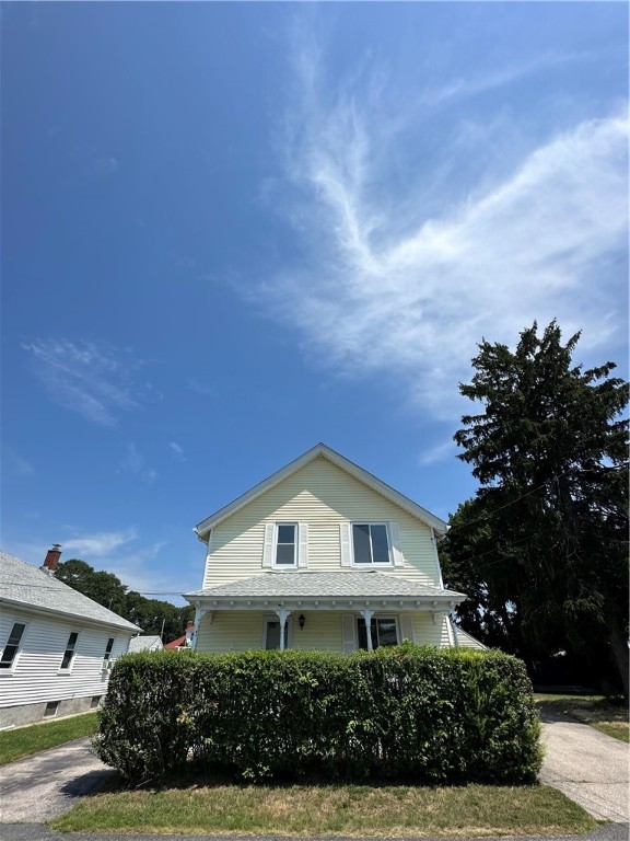 17 Warren Avenue