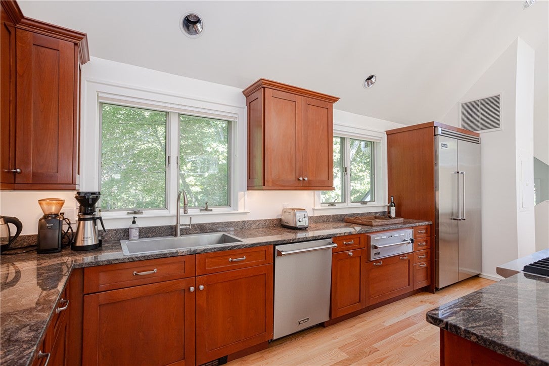 72 Ledge Road
