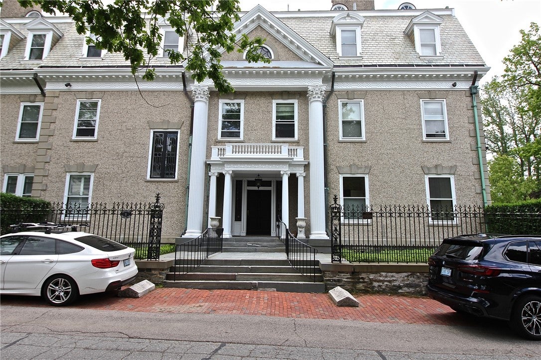 1 Oakwood Terrace 7