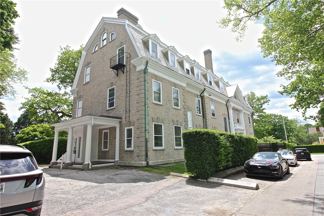 1 Oakwood Terrace 7