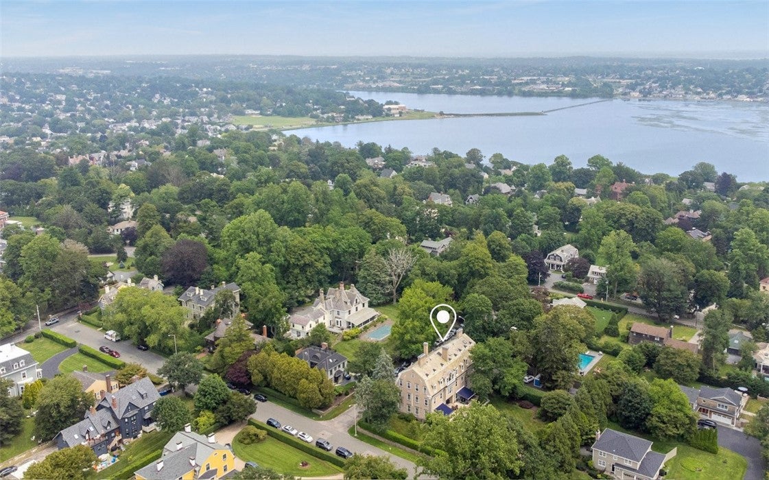 1 Oakwood Terrace 7