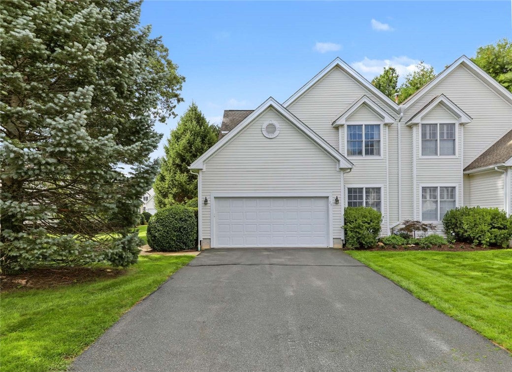 20 Ivy Garden Way