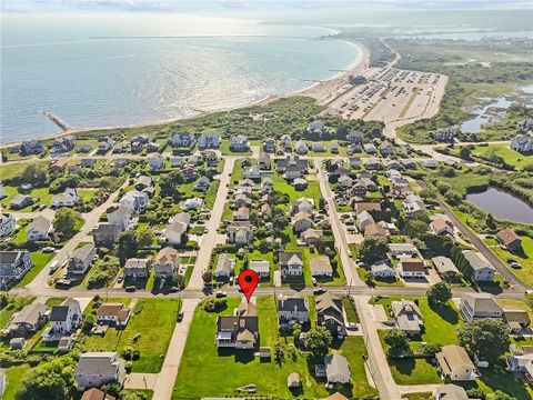 100 Chestnut Avenue Narragansett RI 02882