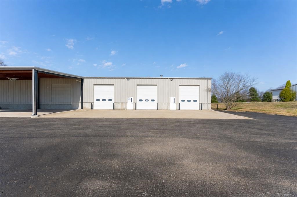 13 West Parkway B