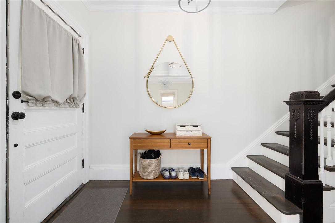 24 University Avenue 2