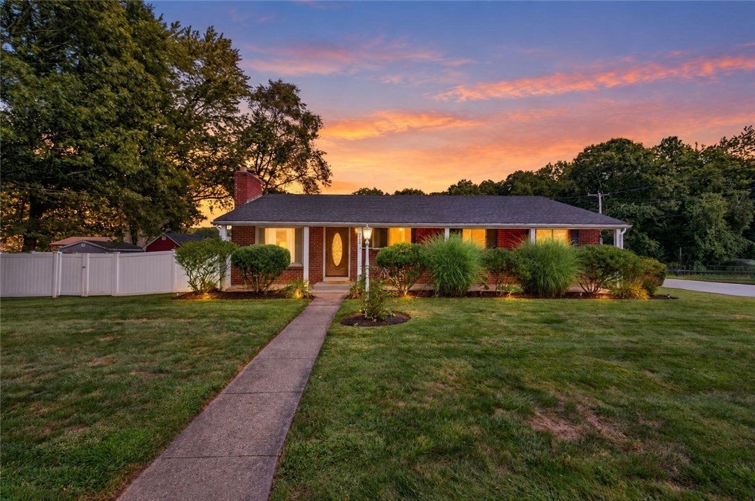 215 Mendon Road