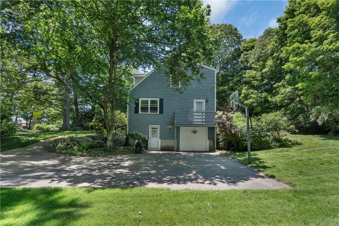 27 Fairway Drive