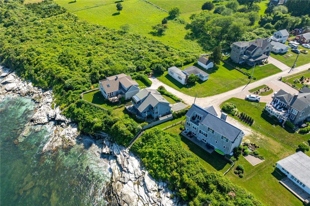 7 Clarkes Village Road