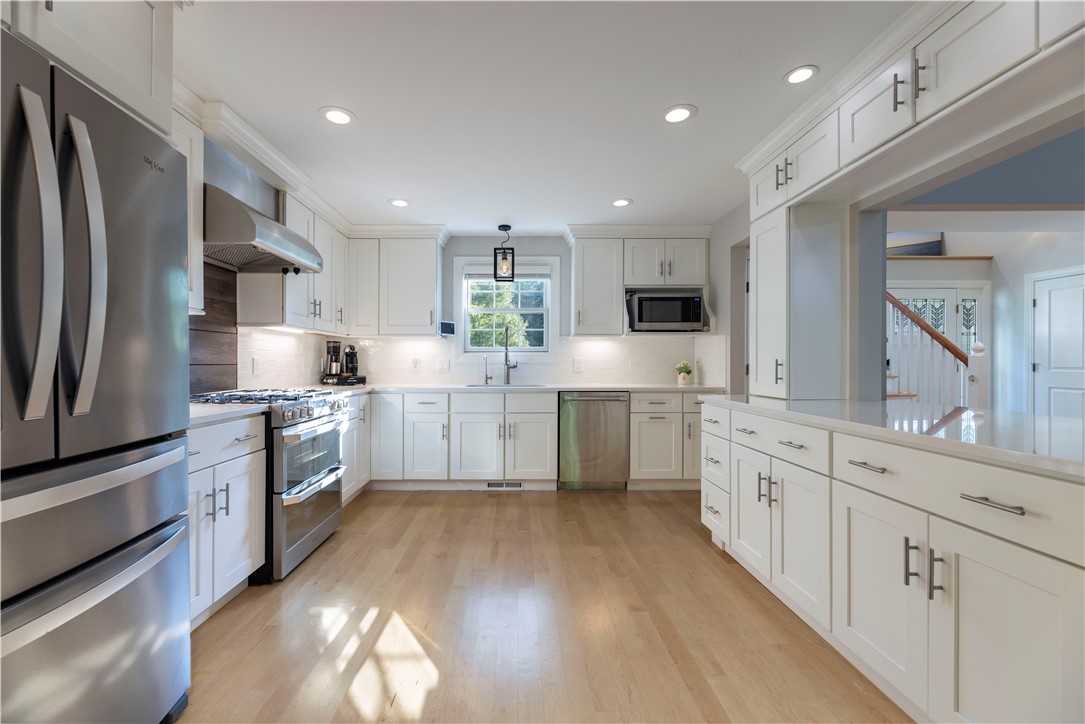 15 Shadow Ridge Drive