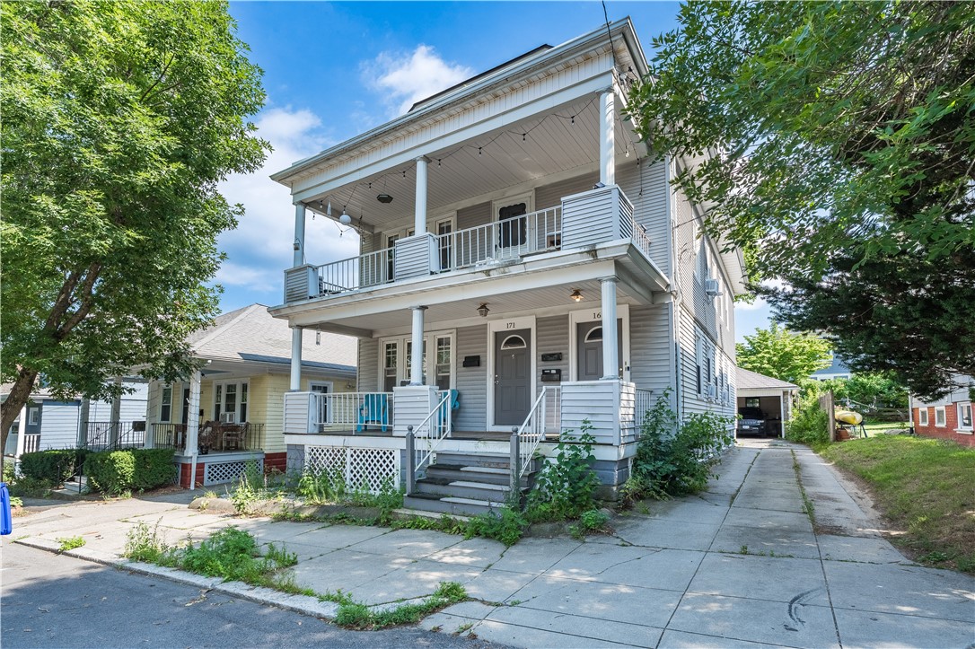 169 10th Street 171