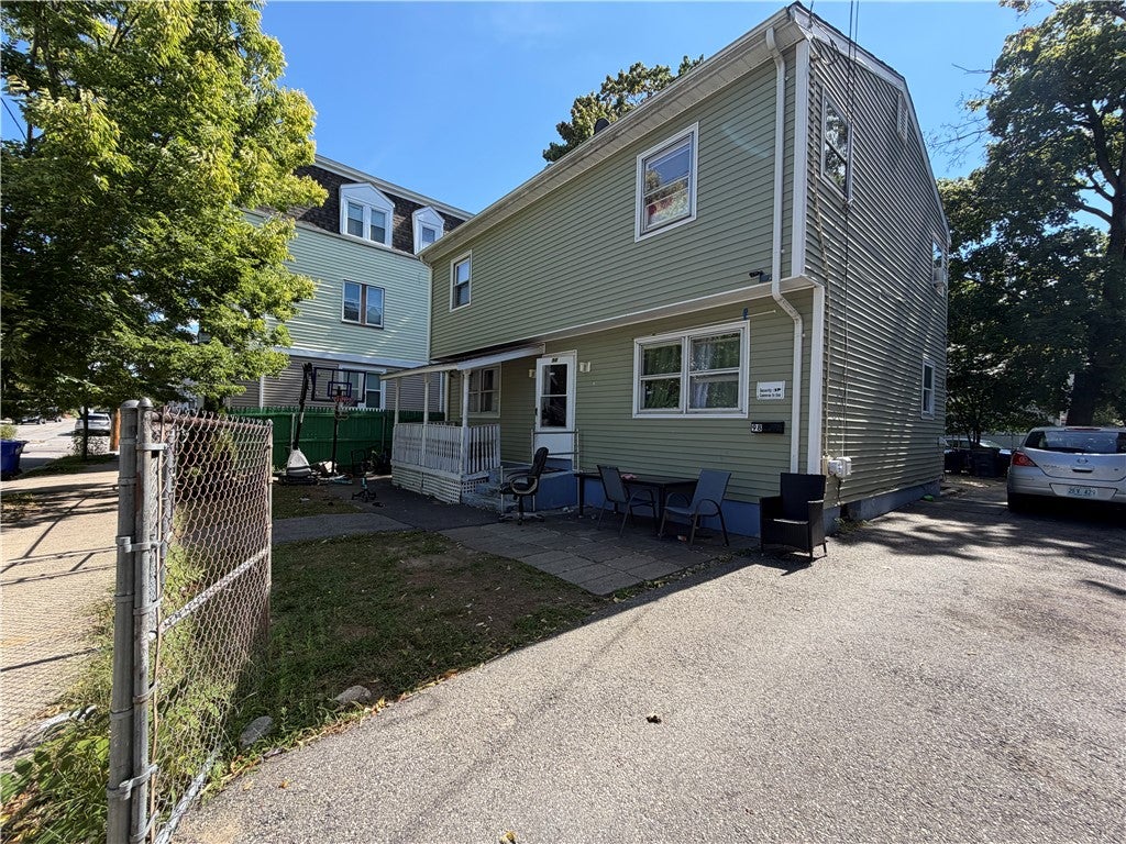 98 Mission Place